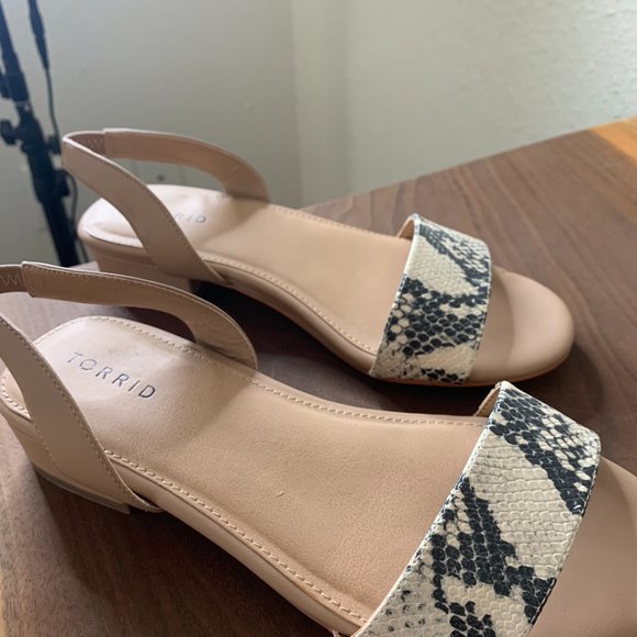 Torrid Nude and Snake Print Strap Mini Heal Sandal 8W - Picture 7 of 11